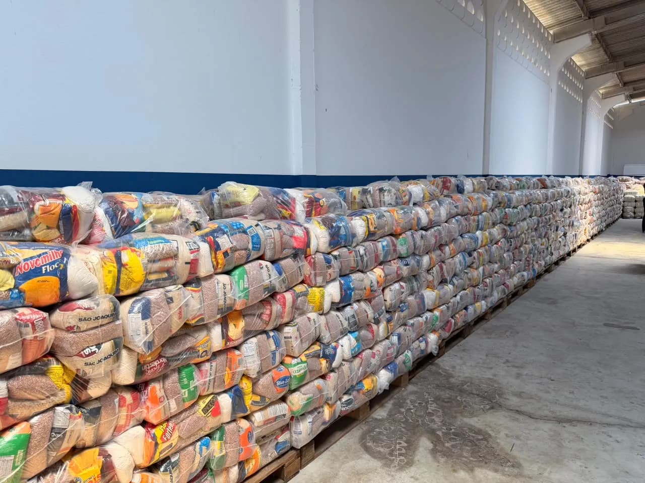 Bodega Solidária de João Câmara é beneficiada com cestas básicas